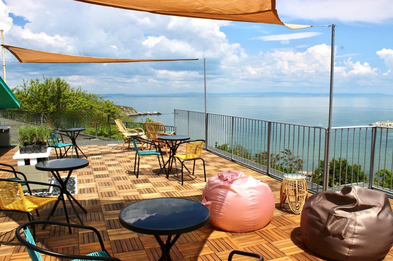 Hotel Sunset Art Beach Front Czernomorec Zewnętrze zdjęcie